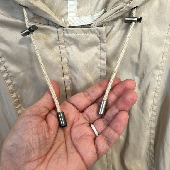 Jones New York Beige Windbreaker Parka Lightweight Fall Jacket Size S - Picture 8 of 17